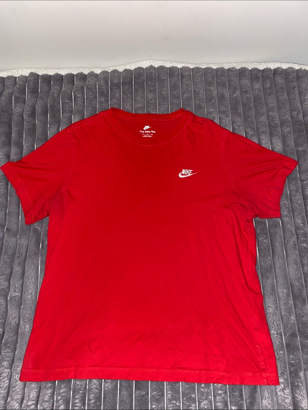 Nike Men’s Red Short Sleeve Crew T-Shirt with White Swoosh
